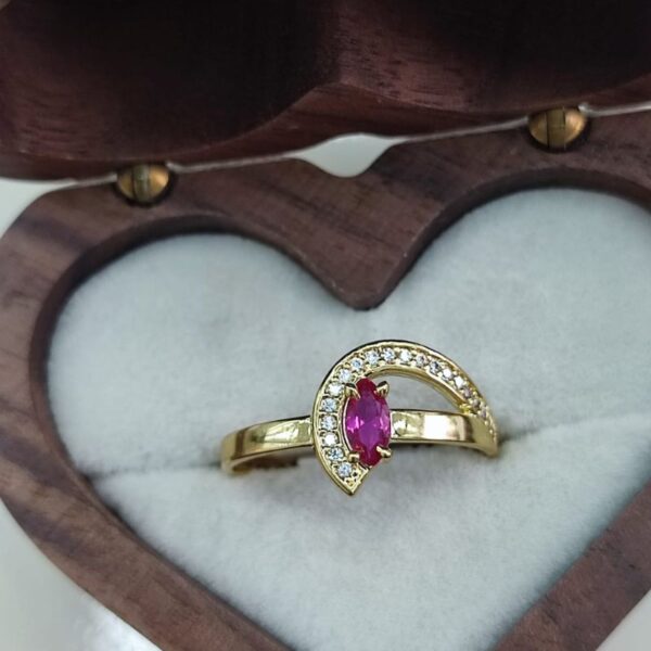 Anel formatura feminino em ouro 10k