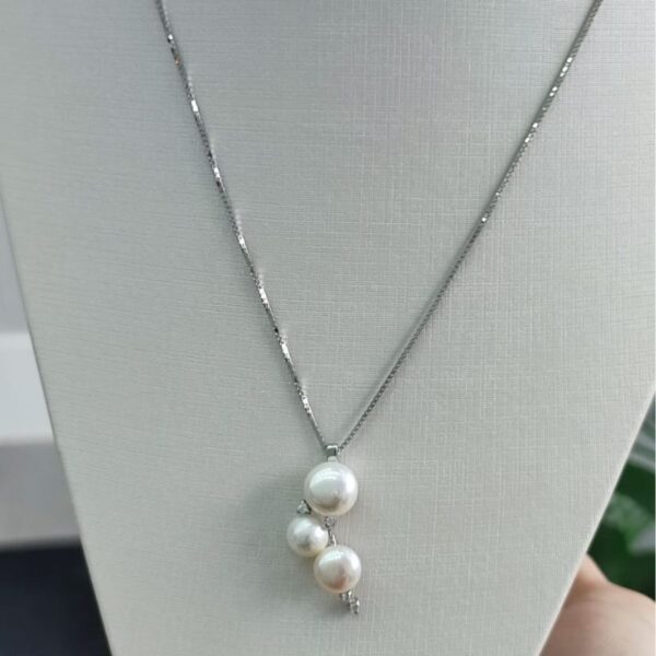 Colar Trio Pérola em Ouro Branco 18k