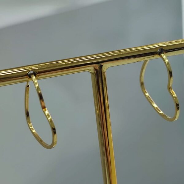 Brincos Argola Coração em Ouro 18k/750
