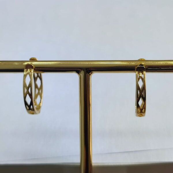 Brincos Argola Losango em Ouro 18k/750